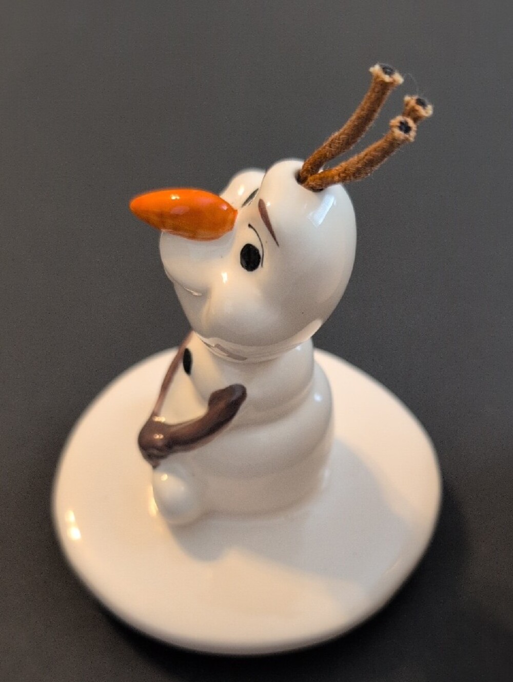 Rae Dunn White Mug with Olaf Lid - Orange Nose and Brown Scarf - Picture 5 of 13